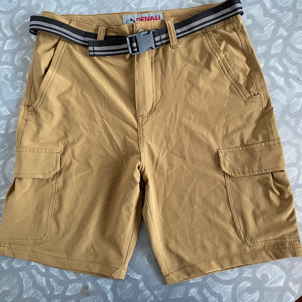 Denali Tan‎ Cargo Shorts for Men 32